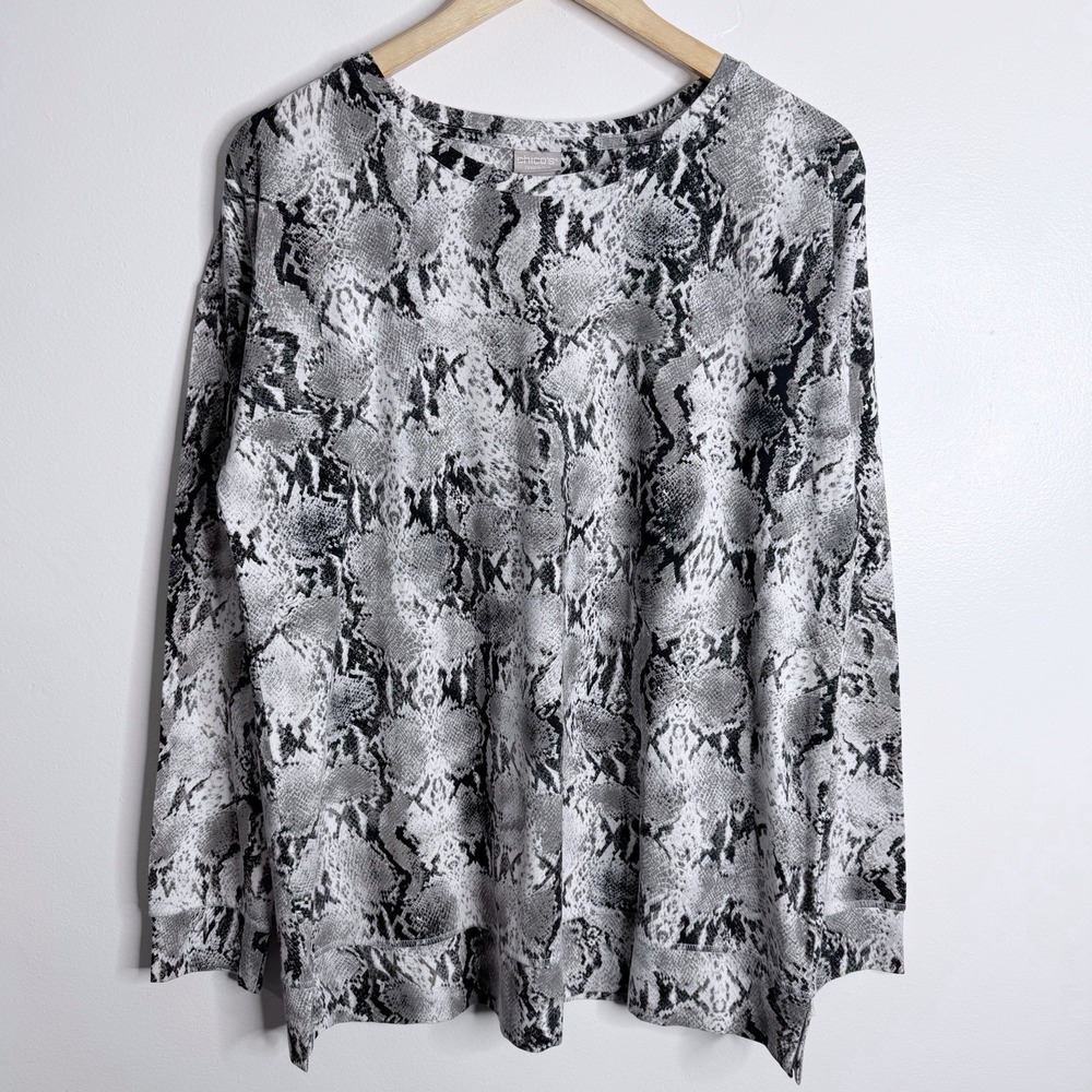 NWOT Chico's Zenergy  Snake Print Tunic Top 16/18 Chico 2 Activewear Black White